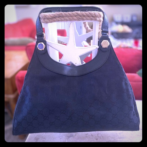 Gucci Handbags - Gucci black monogram hobo